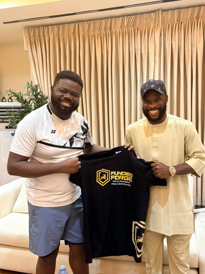 thefundedforge's tweet photo. Another memorable moment with the FundedForge community! 🖤💛
Connecting with traders, sharing experiences, and continuing to build something special together. 🚀

 #FundedForge #PropFirm #TradersJourney https://t.co/qmgUyb0JOQ