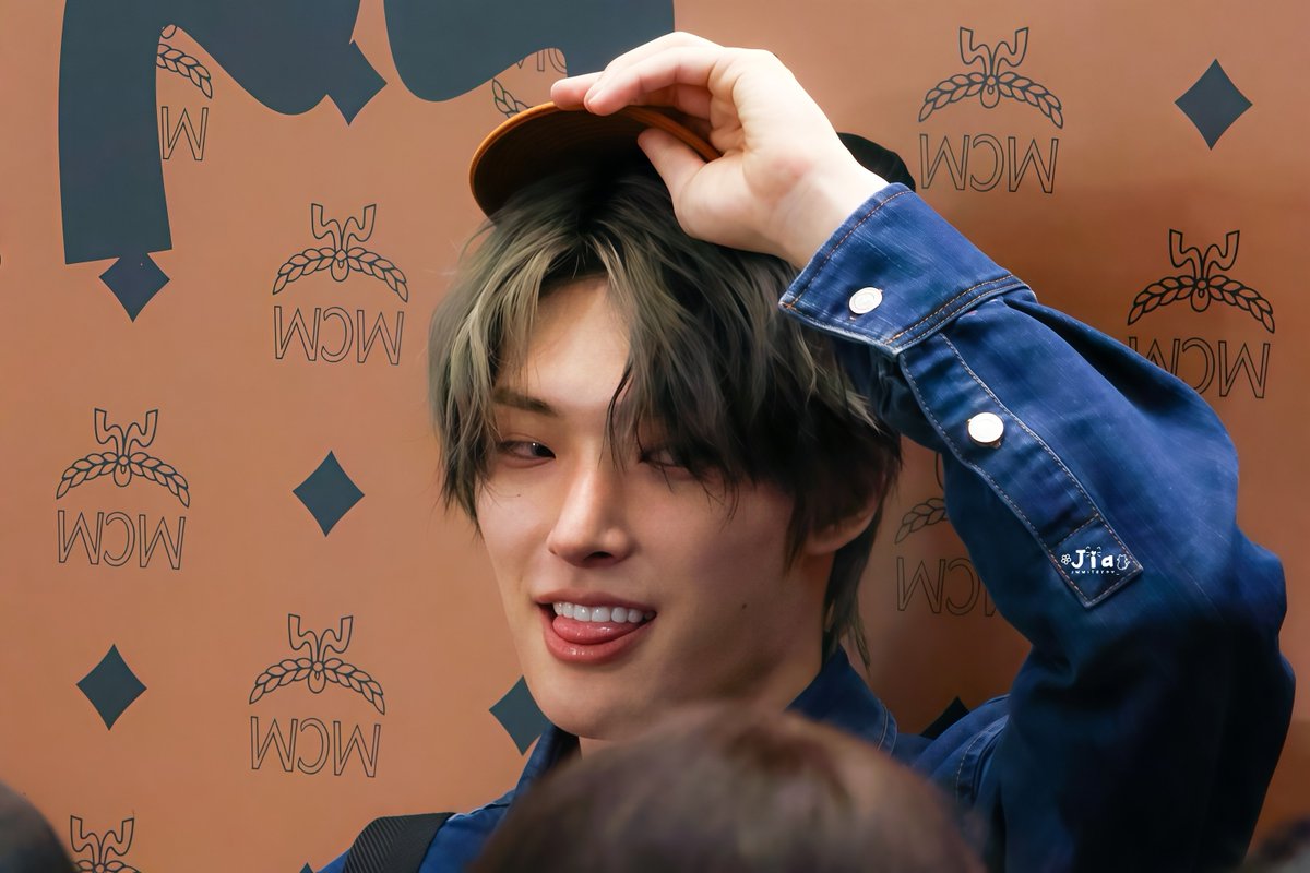 jwwithyou_'s tweet photo. SONG MINGI!!!!!

#MCMxFIXON #MCMxMINGI #MINGI #민기 https://t.co/RoVUeaZUSj