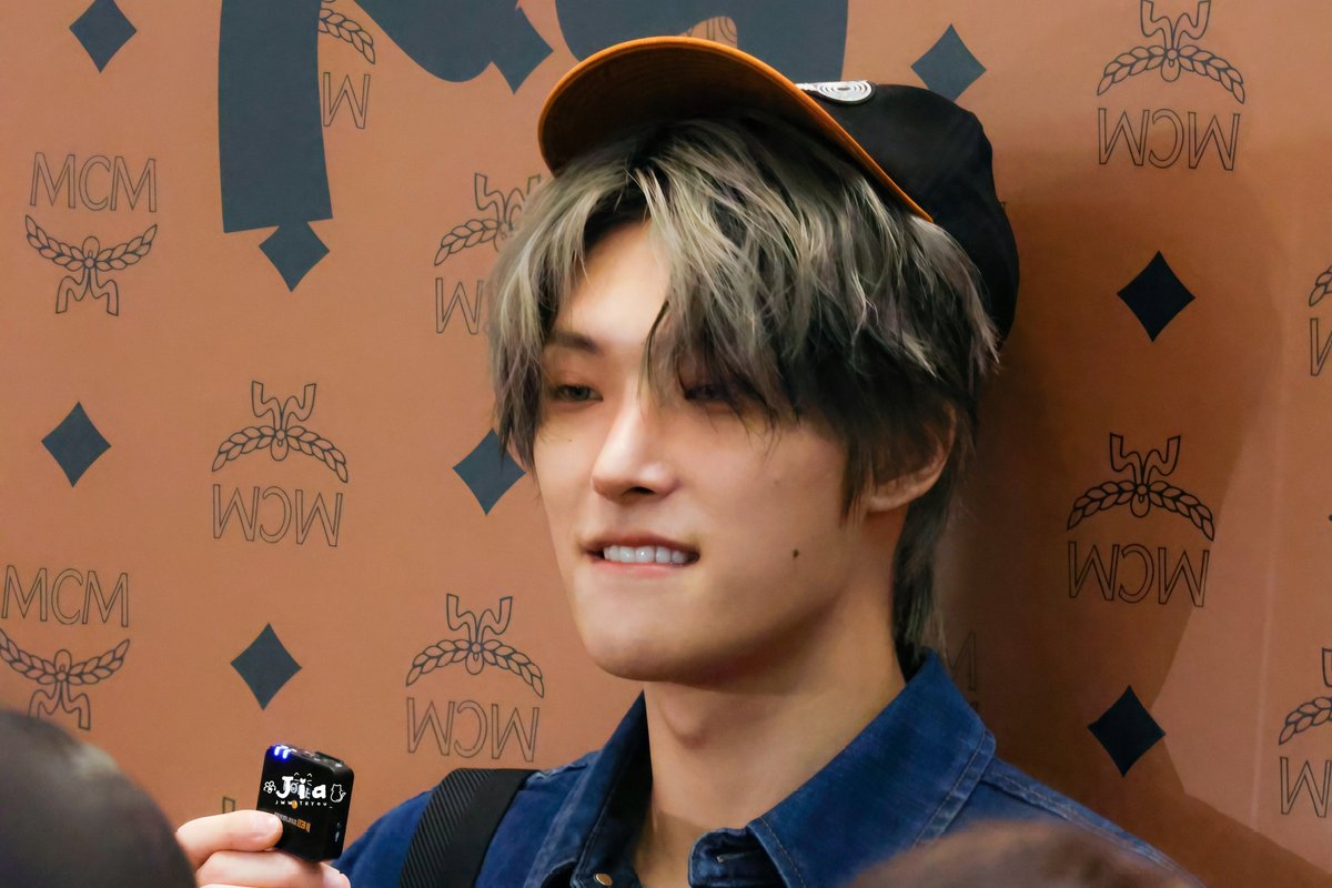 jwwithyou_'s tweet photo. SONG MINGI!!!!!

#MCMxFIXON #MCMxMINGI #MINGI #민기 https://t.co/RoVUeaZUSj