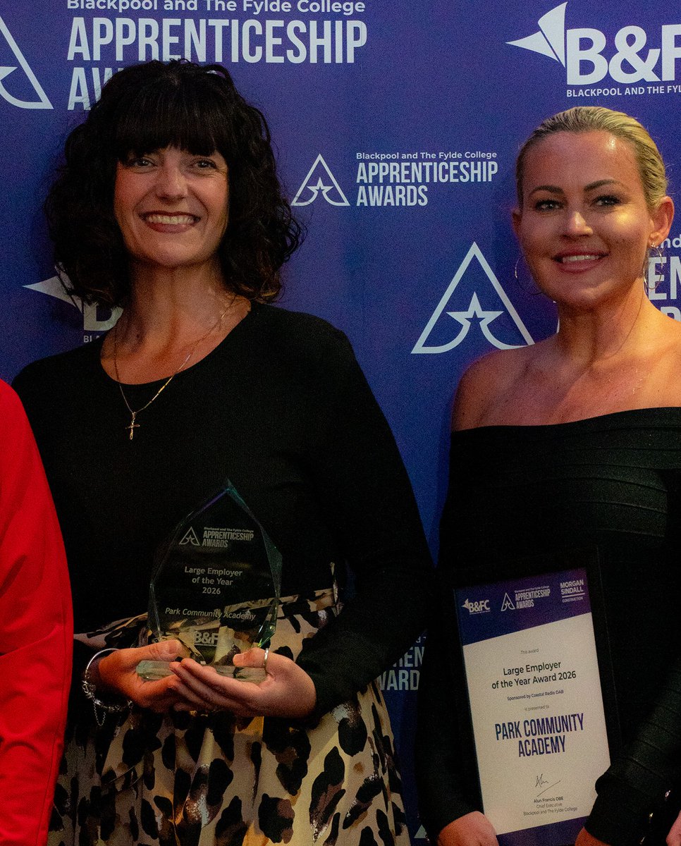 b_and_fc's tweet photo. Congratulations to our Large Employer of the Year,  ! 👏

This award was sponsored by Coastal Radio DAB

Park Community Academy are thoroughly excellent in their own right. Even their past students are return there to become teachers – which says a lot about them as an institution.

At B&FC, we understand that strong partnerships with employers are the cornerstone of building a skilled, capable workforce. It is also important to celebrate their efforts and contribution to apprenticeships. 🤝

Massive Well done again to Park Community Academy! 🎉