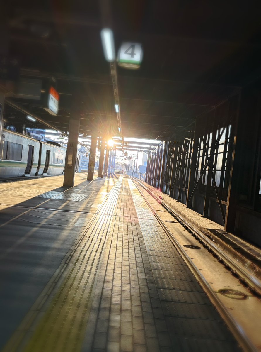 beika_701's tweet photo. 駅 https://t.co/SCBaKGJxYf