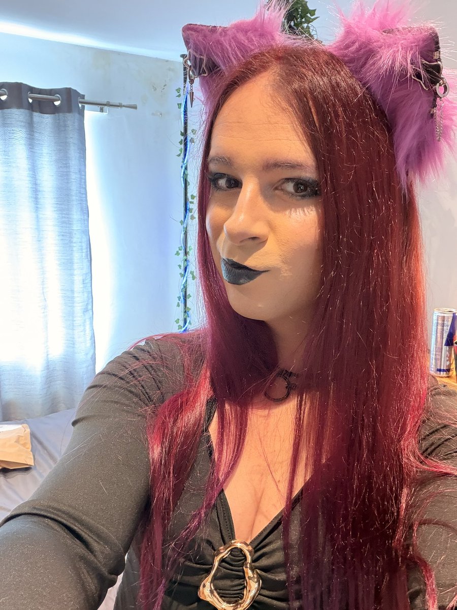 TheAltBoo's tweet photo. New hair who dis?
#trans #mtf #transfemme #tgirl #lgbt #pride https://t.co/NCAsdrcRaa