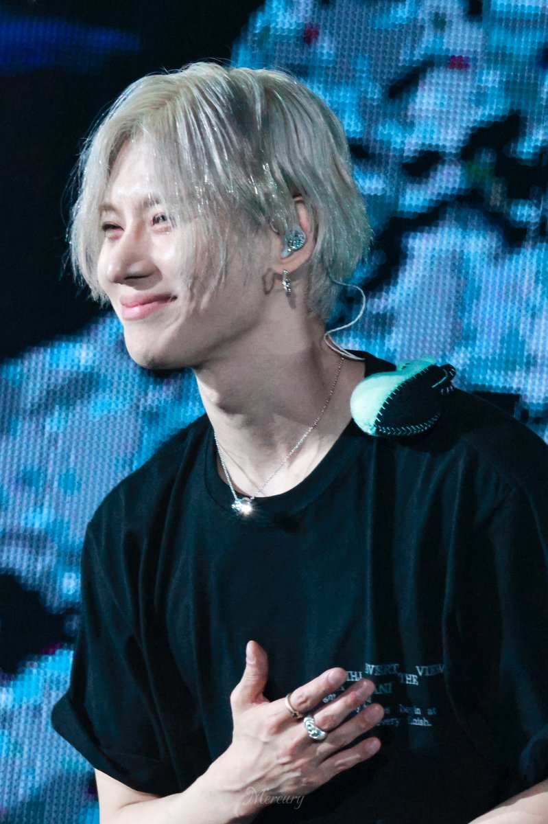 Mercury_6v6's tweet photo. 260530 샤이니  인버트서콘

눈을 봐도 알 수 있겠지
이제 네 맘 놓치지 않기

#태민 #TAEMIN #テミン https://t.co/ZqIARykrVX