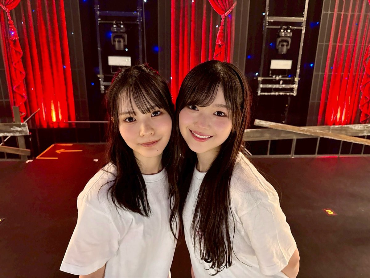 sakurazaka46's tweet photo. 🌸￣￣￣￣￣￣￣￣￣￣🌸
      #四期生LIVE_DAY1
         #咲き続ける四期
🌸＿＿＿＿＿＿＿＿＿＿🌸

あっという間に今日はリピート配信日！
最高の夜にしましょう🌟

🪩本日20:00〜
👇リピート配信はこちら👇
https://t.co/fd8T2K0pxk

#櫻坂四期生 #櫻坂46 https://t.co/T9mmQnQlMf