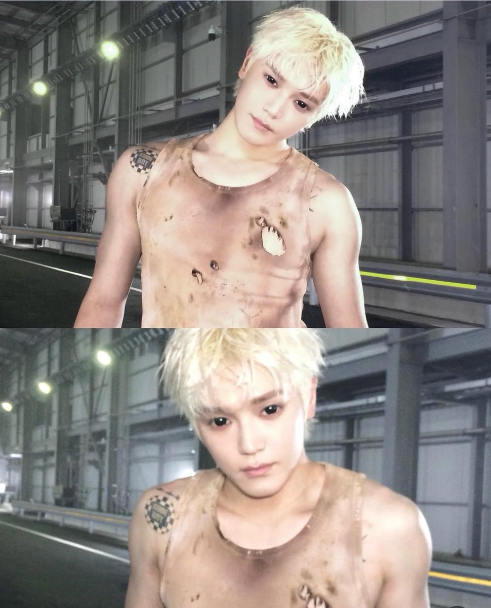 콤 tweet media