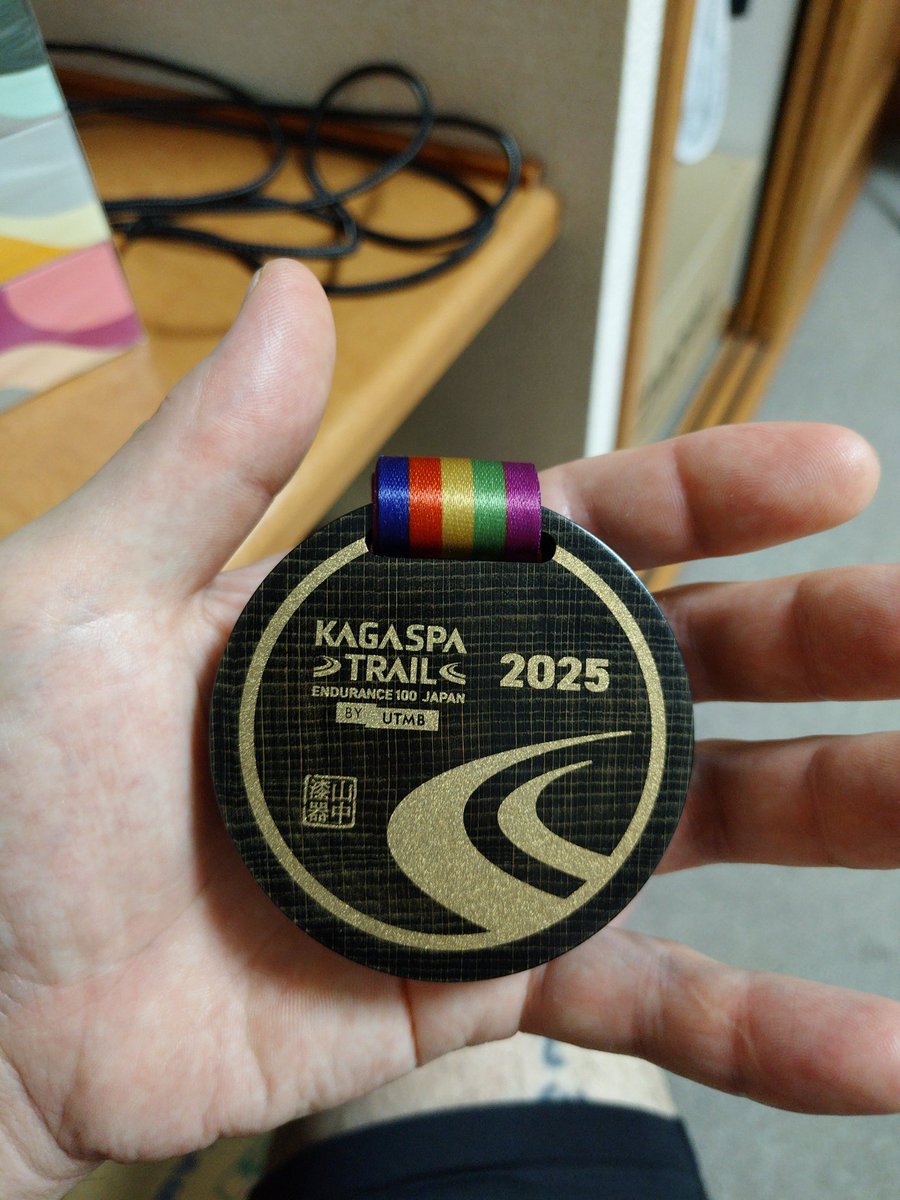 t_unuma's tweet photo. FacebookのFUJI100とKagaspaの投稿見てレースを思い出していたのですが、Kagaは本当に苦しかった。
熱中症でボロボロな体をなんとかゴールに連れて行った😅
今年は難所1つカットにスタートが夜なので、難所の大日山を涼しい時間帯に通過させる考えかな？
皆さん頑張ってください！ https://t.co/ezloBlf6sx