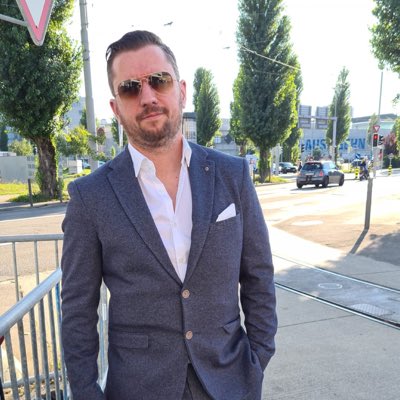 tim7bo21's tweet photo. #NewProfilePic https://t.co/zcWaTQkuHN