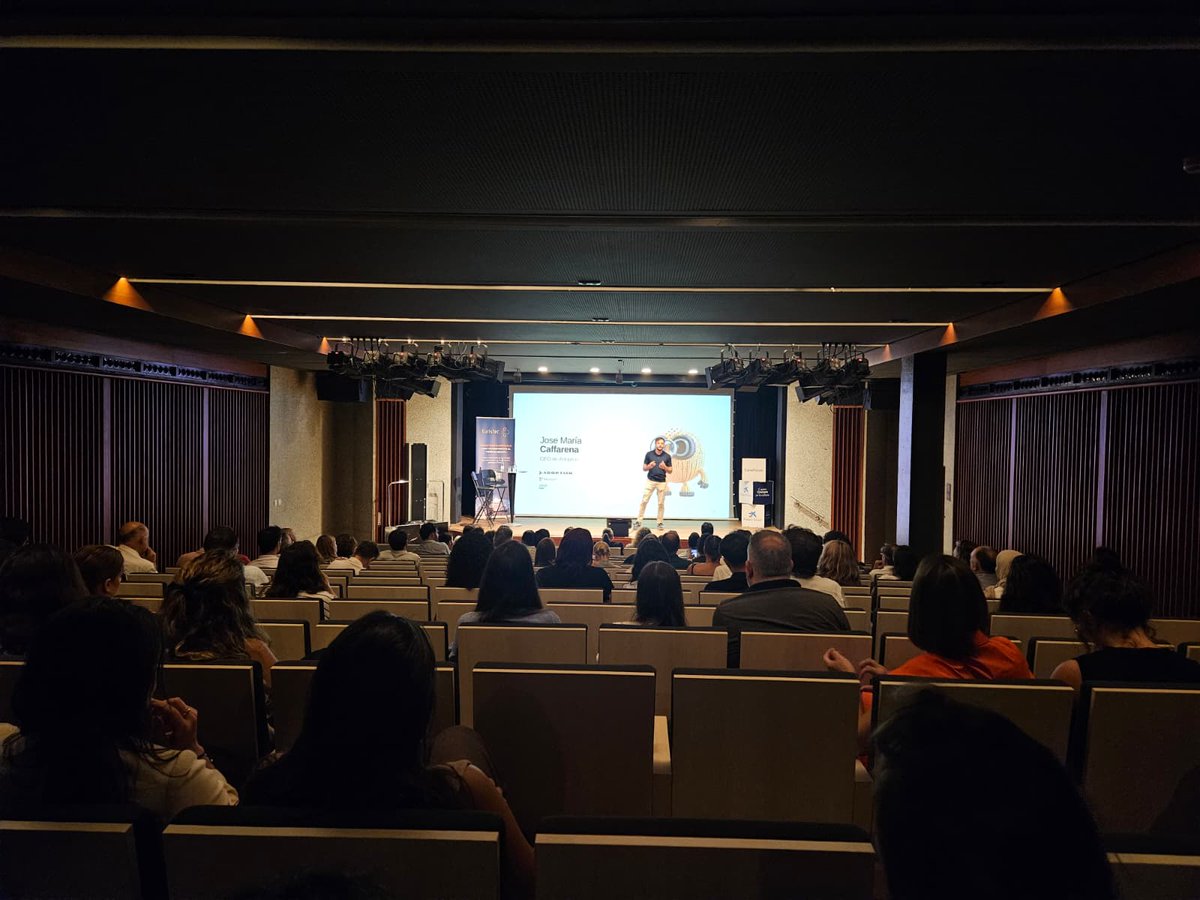 turistec's tweet photo. @turistec y @Mirai4Hotels abordan el impacto real de la inteligencia artificial en el negocio hotelero.

🎯Se destacó la necesidad de estructurar correctamente la información hotelera.

Más información aquí👉https://t.co/ZZ2hFL4sQz

#eventosTuristec #sociosTuristec #turismo #IA https://t.co/uQAgZFgyY7