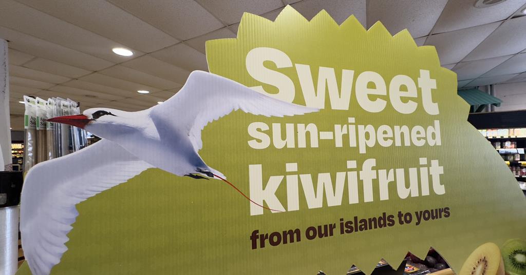 FPJlive's tweet photo. Zespri rejects minister’s claims on Māori kiwifruit access https://t.co/0U2vvIc8GD https://t.co/UMn4zVGWCq