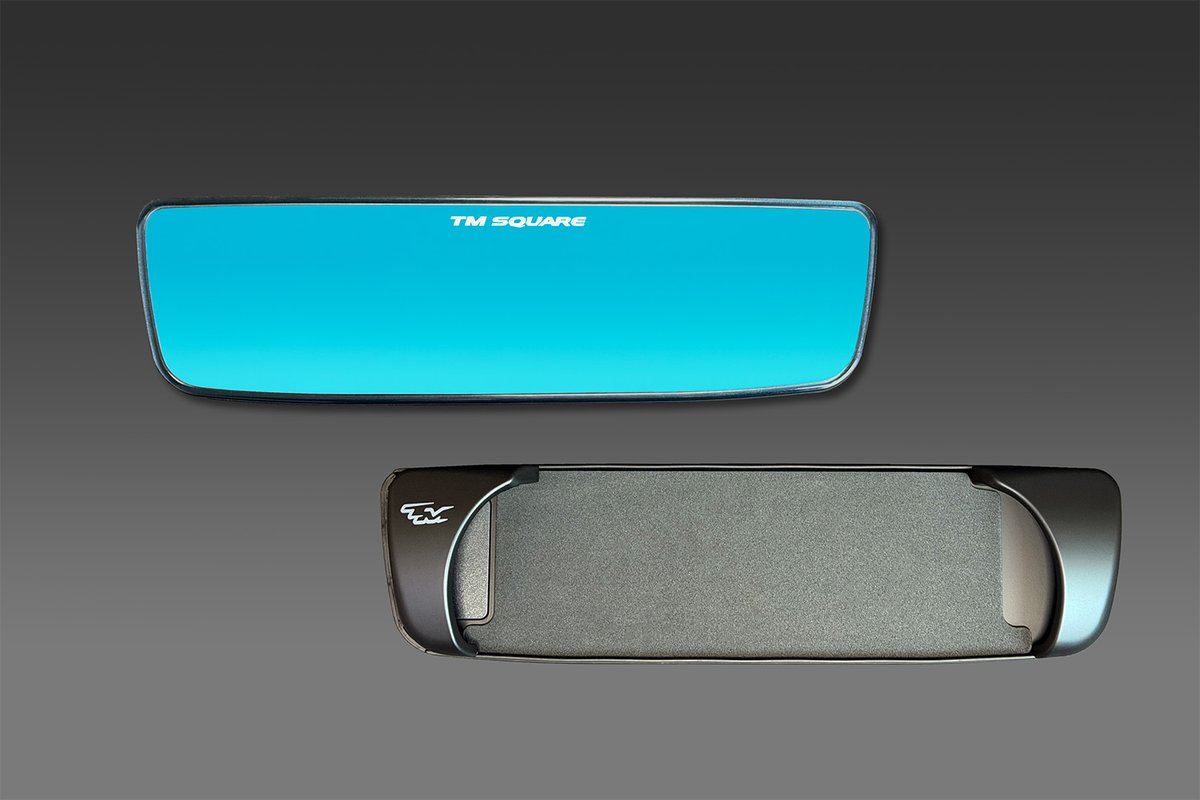 TM_MINORU's tweet photo. TM-SQUARE ワイドレンジ ルームミラー
ZC32S用 リリース！

曲率半径 3000SR （ワイド ＆ 防眩タイプ）
視界面積比が約1.6倍
ミラー面の上部に TMロゴ 入り
背面の TMロゴ は2色からチョイス可能
価格13,200円（税込）

詳しくは、オフィシャルサイトで！
https://t.co/X2VaafKfux

#TMルームミラー https://t.co/IAF0jLJaIS
