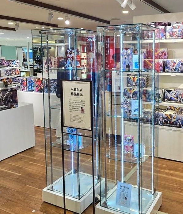 32_Archangel's tweet photo. 明日と明後日は
📍神戸阪急
ガンプラPOP-UPの1日店長🎀💕

両日ともに12:00〜18:00
関西で皆様とお会いできるのをたのしみにしています🥰

水萌みず制作ガンプラ #ミズダム 展示中🪄

詳しくはこちら⇨
https://t.co/Q9yvq4UXIS https://t.co/dKBY1ZxQdD