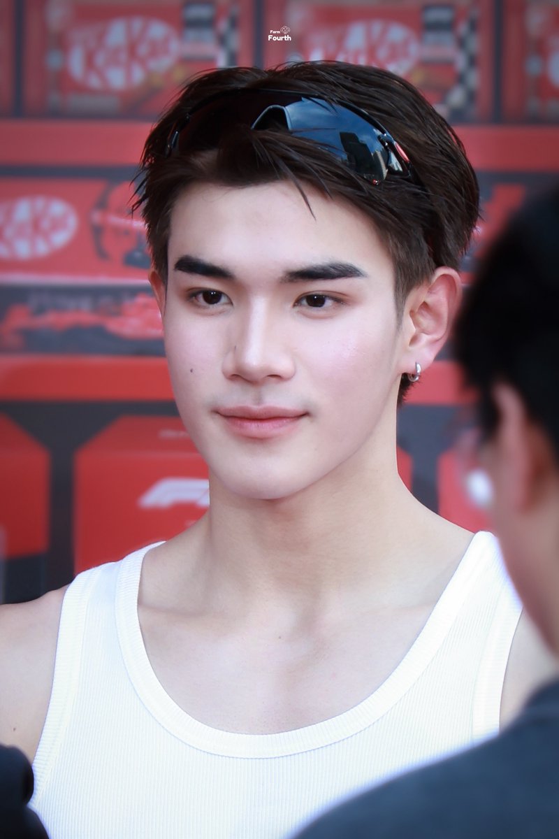 FarmFourth's tweet photo. หล่อค่ะ😎 @tawattannn 
#โฟร์ทณัฐวรรธน์ #Fourthnattawat

FOURTH X KITKAT F1 
#KitKatTHxFourth https://t.co/QWMowzgQWd