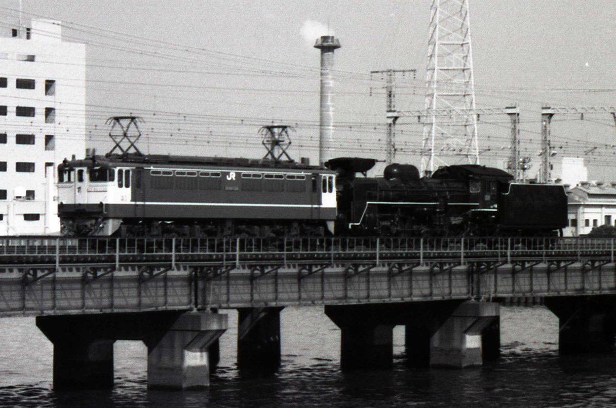 Agukama's tweet photo. #EF65の日
無動力回送編
EF65＋8620＋ヨ＋チキ
EF65＋EF65＋C56 160
EF65＋C57 1 https://t.co/Iy0EWQFrFZ