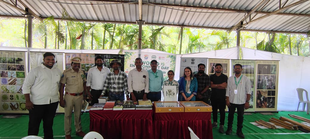 bsi_drc_hyd's tweet photo. @bsi_drc_hyd celebrated the World Environment Day 2026 in collaboration with the Telangana State Forest Department. On this occasion, BSI, DRC established an information  stall at the Mahavir Harina Vanasthali National Park, Hyd. #Plant4Mother #NowForClimate #एक_पेड़_माँ_के_नाम https://t.co/ZIihE719AO