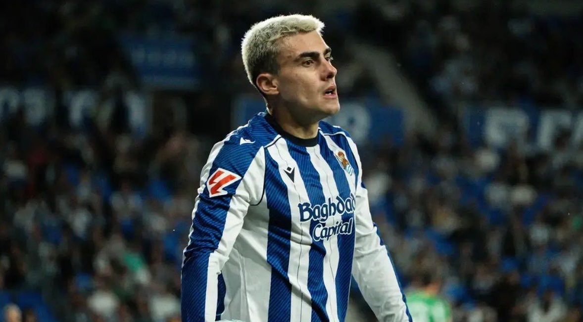 laligaa_neews's tweet photo. 🔵⚪️ | El Arsenal enviará una primera oferta por Ander Barrenetxea. 🇪🇸☎️

💰 La propuesta del conjunto de Arteta ronda los 30M€

📌 Tottenham también se ha interesado en el extremo de la Real Sociedad

(Fuente: @Sportsboomcom) https://t.co/K5ULP64jX0
