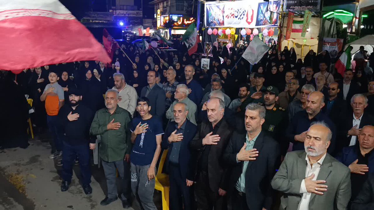 AliSavari0's tweet photo. راه عدالت‌خواهی هیچ‌گاه متوقف نمی‌شود؛ این مسیر از غدیر تا امروز ادامه دارد. #لبیک_یا_خامنه_ای https://t.co/o1hAgt85E6