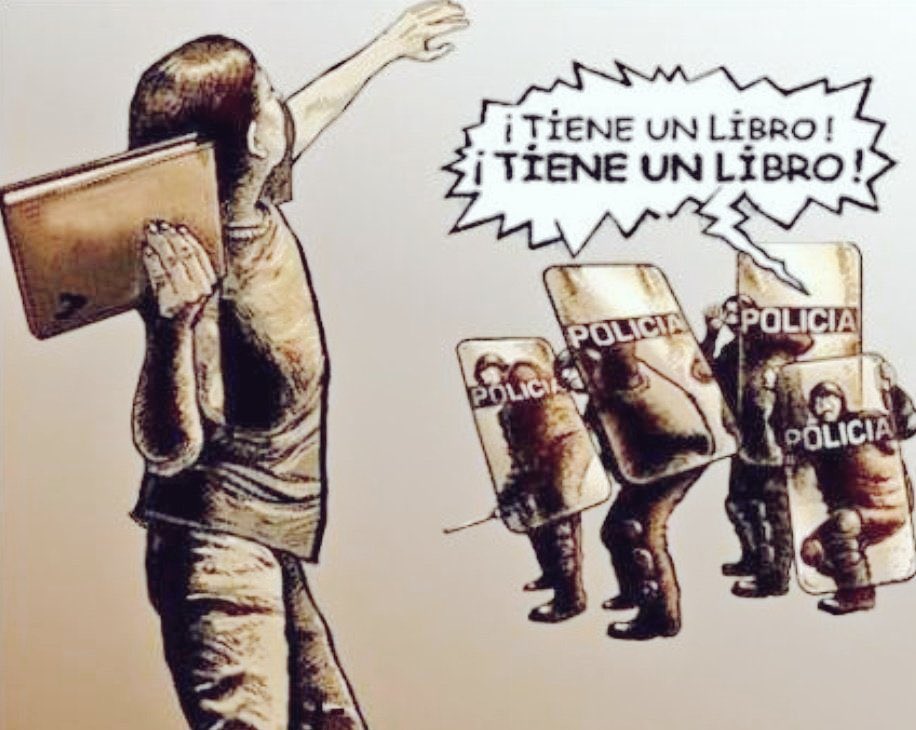7Josean7's tweet photo. 📗#HuelgaEduVal @huelgaeduval 

PARA QUE DESAPAREZCA

Arrear al ganado
Someter a la mole humana
Acallar toda disidencia
Porque me da la gana

Brazo de la ley
Que arrastra a sus siervos
A machacar la protesta
Porque yo puedo… https://t.co/skaYKWOVQq