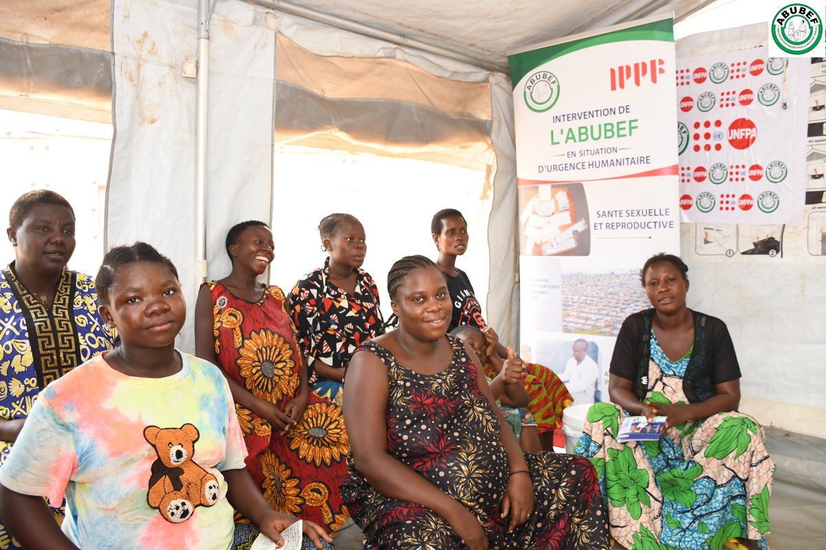 ABUBEF's tweet photo. 2/3.À Musenyi,des femmes ayant accouché ds de bonnes conditions et des bénéficiaires de l’autosoins Sayana Press ont partagé leurs témoignages lors de la visite du programme #2gether4SRHR. Des résultats concrets pour la santé et l’autonomisation des femmes. @UKinRwanda @Ulynda21 https://t.co/xQhb6aXw48