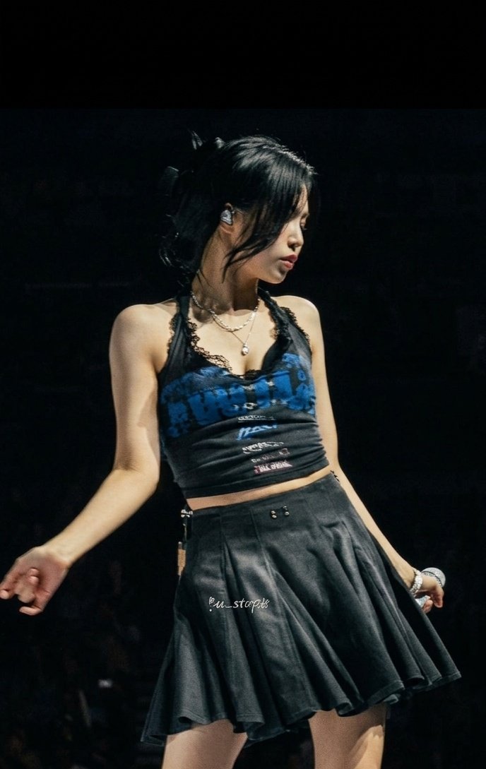 picsmyoi's tweet photo. 260604 #THISISFOR in London D2

#TWICE #트와이스 #MINA #미나 #ミナ
#THISISFOR https://t.co/limmbCzifL