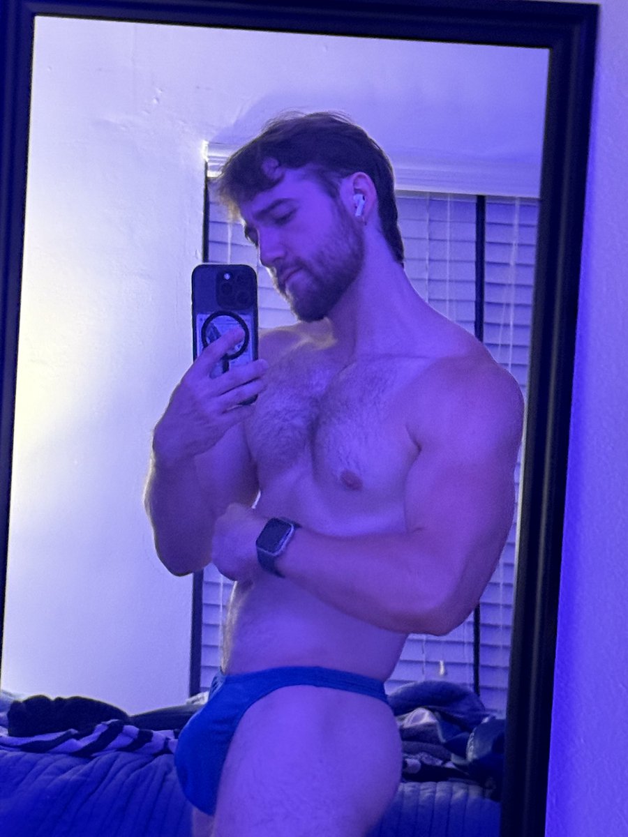 banjotears's tweet photo. getting deleted in the morning but i feel so good about myself rn :P https://t.co/AXVZ3sPvil