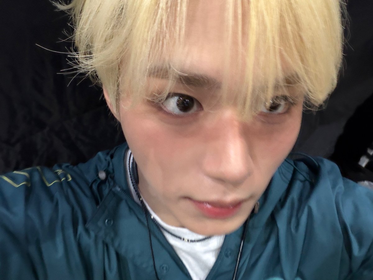 ALD1_official's tweet photo. 준서네컷📸

#ALPHADRIVEONE #ALD1
#알파드라이브원
#JUNSEO #준서 https://t.co/wLe4HYvStG
