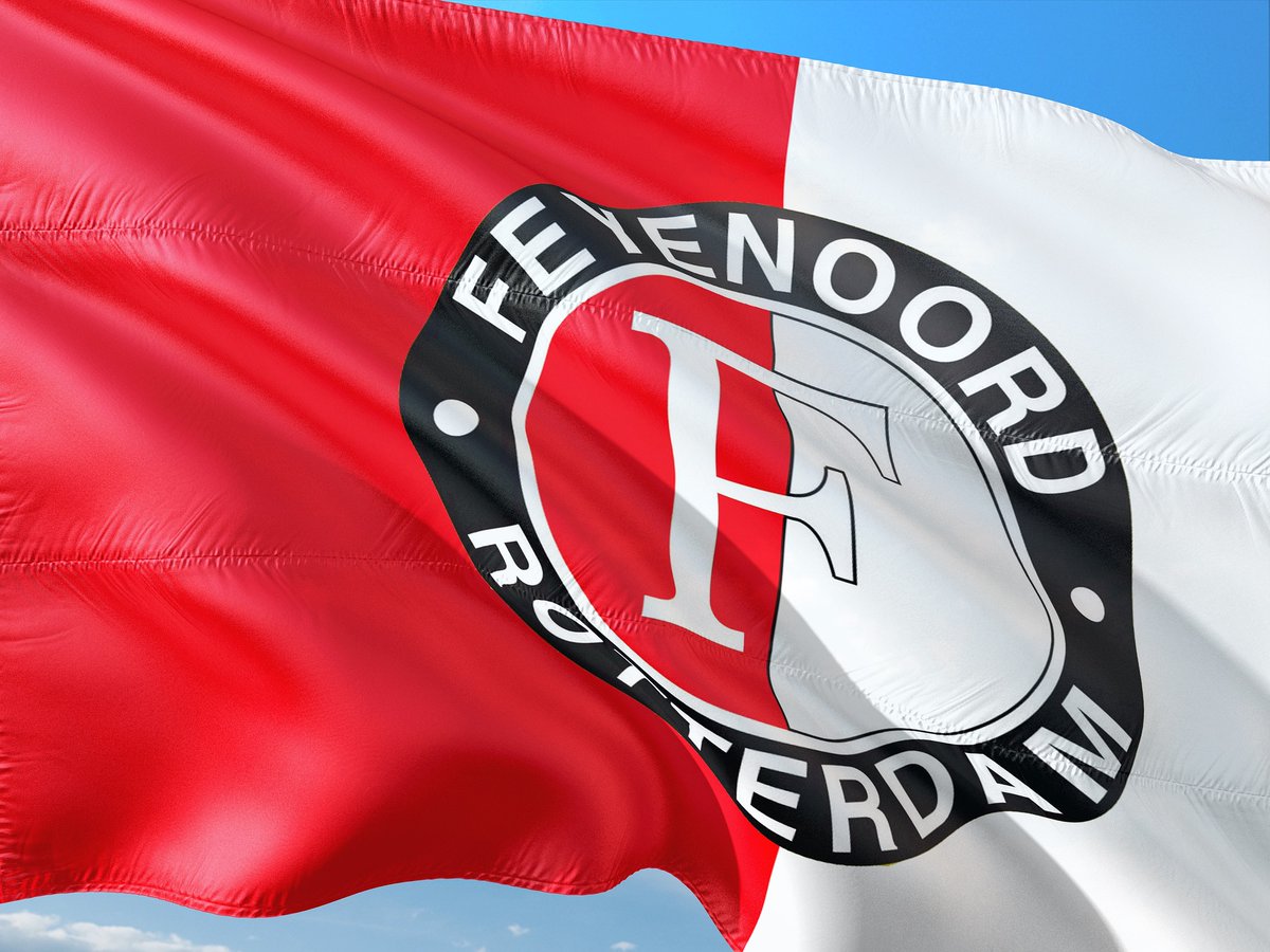 FeyenoordReport's tweet photo. #Hoofdmacht #feyenoord ‘Grootmachten willen deze zomer nog steeds zaken doen met Feyenoord’ https://t.co/eDIpg1yytJ Feyenoord https://t.co/MDUvgo1Cea