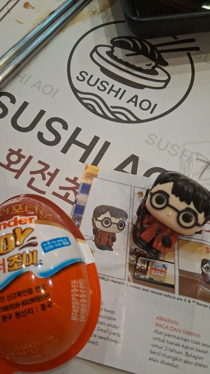 binn_LC's tweet photo. 동심으로 돌아가 킨조를 샀고.
말포이 짝을 찾아왔다.. https://t.co/hjHALCBEZe