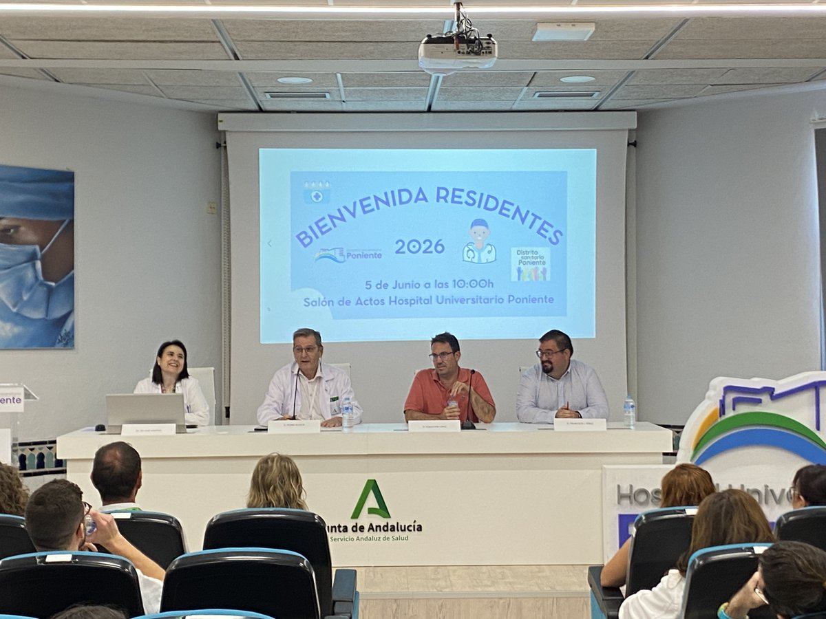 HUniv_Poniente's tweet photo. Encantados de dar la bienvenida oficial a los 28 nuevos residentes de 17 especialidades que inician su formación en el #HUnivPoniente y el @dponiente 
Enhorabuena y bienvenidos!
#SomosPoniente
@saludand @AlmeriaJunta @peacro @CheloArtero @juanbelmena https://t.co/iCsZCtFnbD
