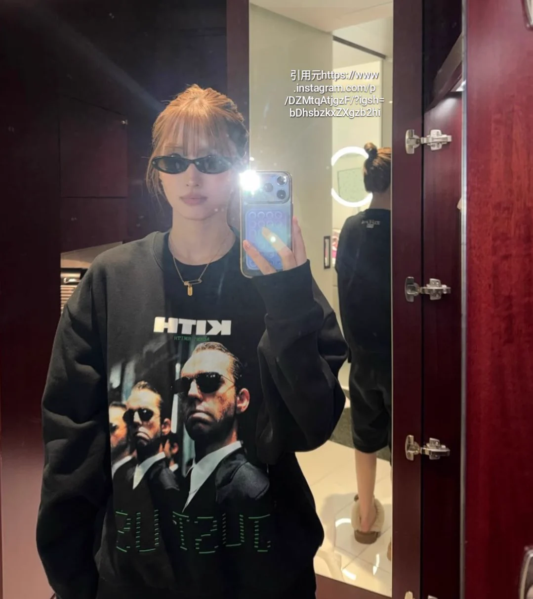 twiceモモ着用Kith for The Matrix スウェット 有名人の身の回りbot on X: 
