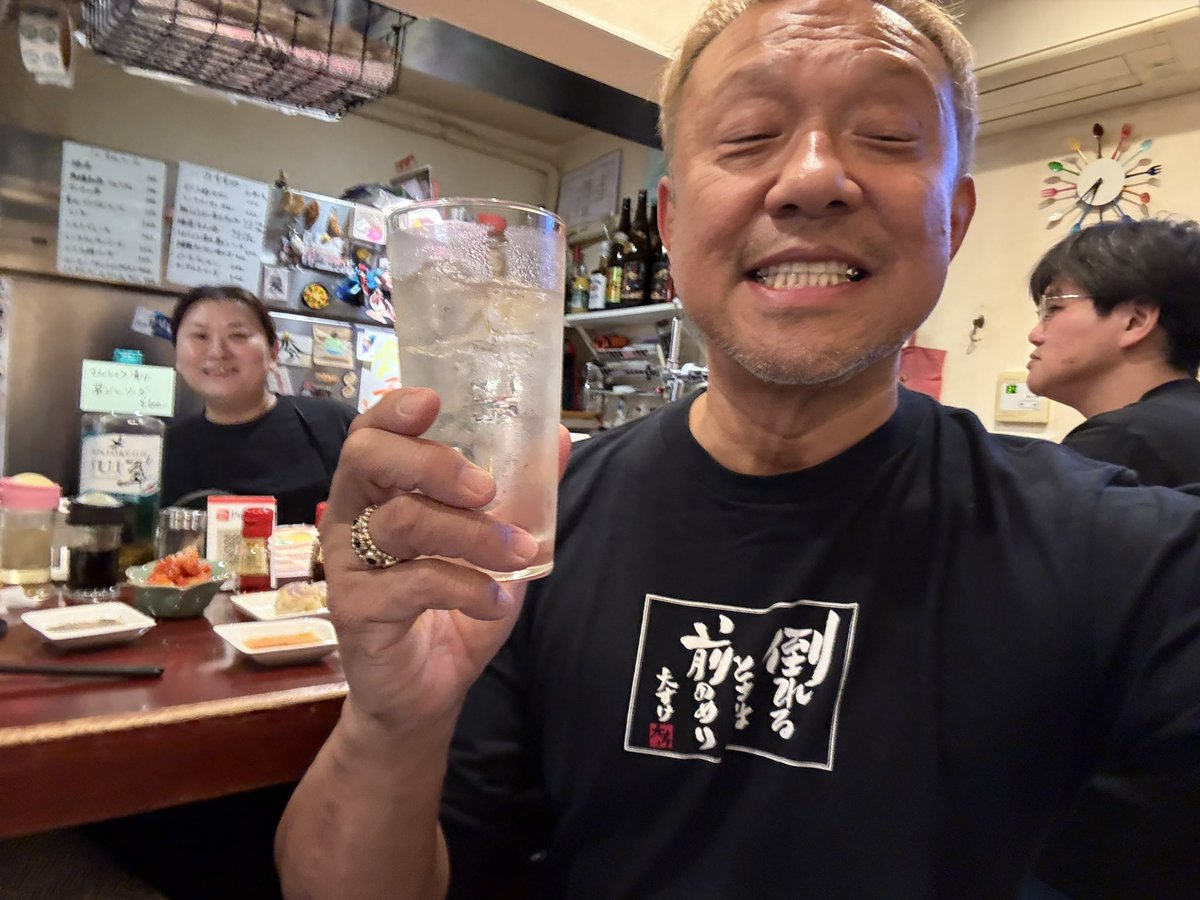 ダイフィス tweet media