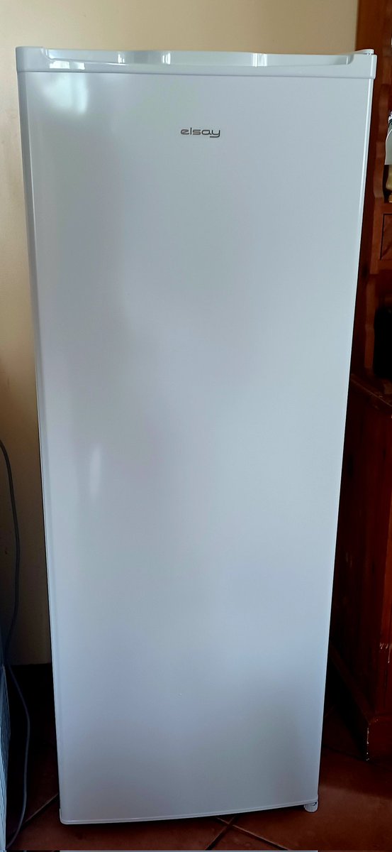 MotorwestStudio's tweet photo. The fridge is dead, long live the fridge! https://t.co/HIou7g5uX4