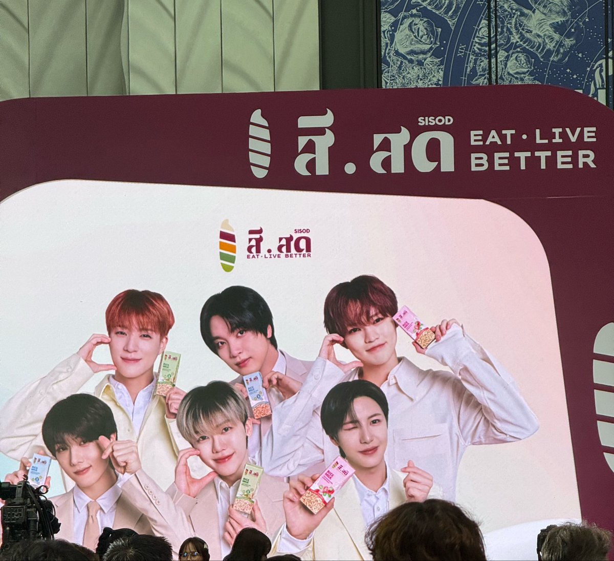 lavnvert's tweet photo. 🥹💚💚💚💚🩵🩵
#SISODLOVEANDDREAMMISSION
#SISODRicemilkxNCTDREAM https://t.co/sCL0b0NUsV