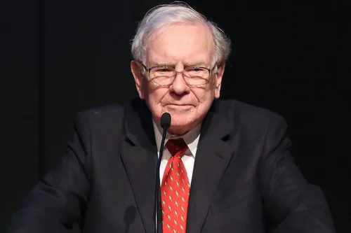 QCompounding's tweet photo. “Most people get interested in stocks when everyone else is. The time to get interested is when no one else is. You can’t buy what is popular and do well.” - Warren Buffett https://t.co/9ZERORUKfS
