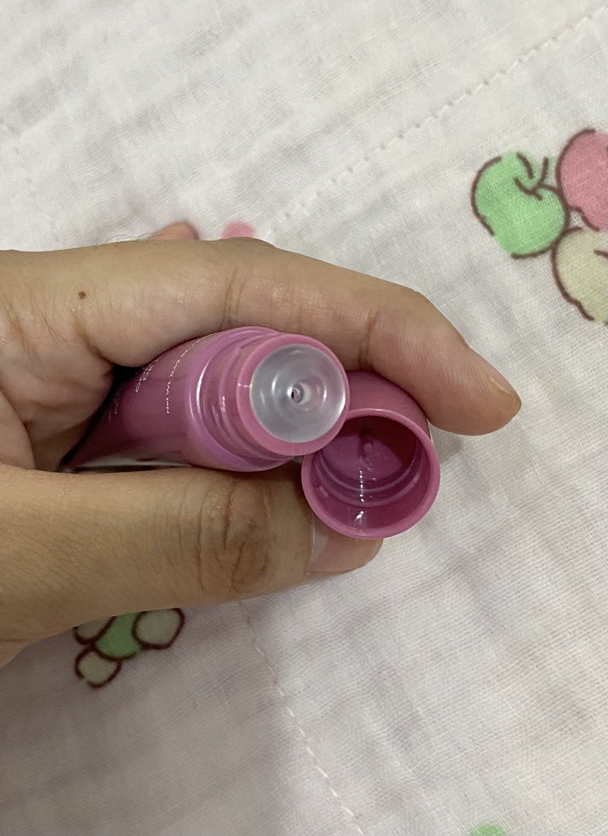 baeysf's tweet photo. wts jual preloved laneige glaze craze tinted lip serum rose jam 210k new belum pernah dipakai sama sekali

bisa co shopee
dom jateng https://t.co/25A9Etw3Ax