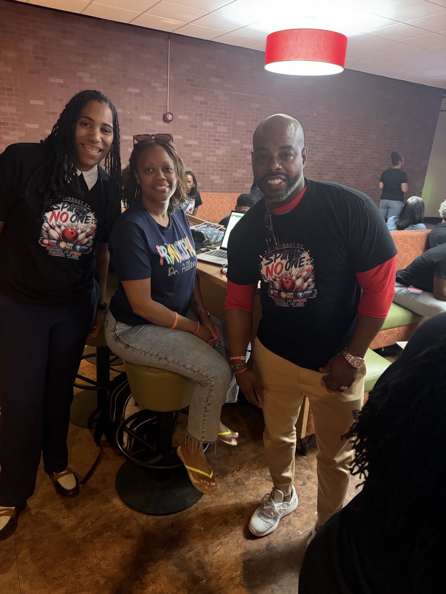 DCSDSecondary2's tweet photo. 💙✨ Spare No One: Every Voice, Every Role, Every Win.

Secondary Area 2 is committed to sparing no one because every voice matters, every role is essential, and every win belongs to all of us.

@DeKalbSchools #EveryVoiceEveryRoleEveryWin #WorkingOnWinning #SecondaryArea2 🖍️🎳💙 https://t.co/FtlAlMbqAC