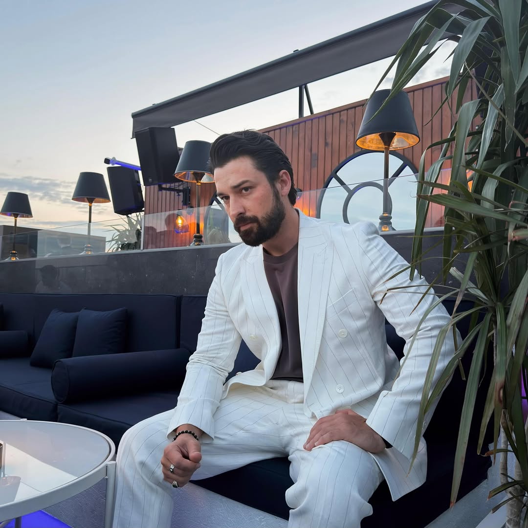 allaboutnavruz's tweet photo. Alp Navruz instagram hesabında yeni bir post paylaştı.✨

🔗https://t.co/3ld0n27Zks

#AlpNavruz • @AlpNavruz https://t.co/RZwUycEX9w