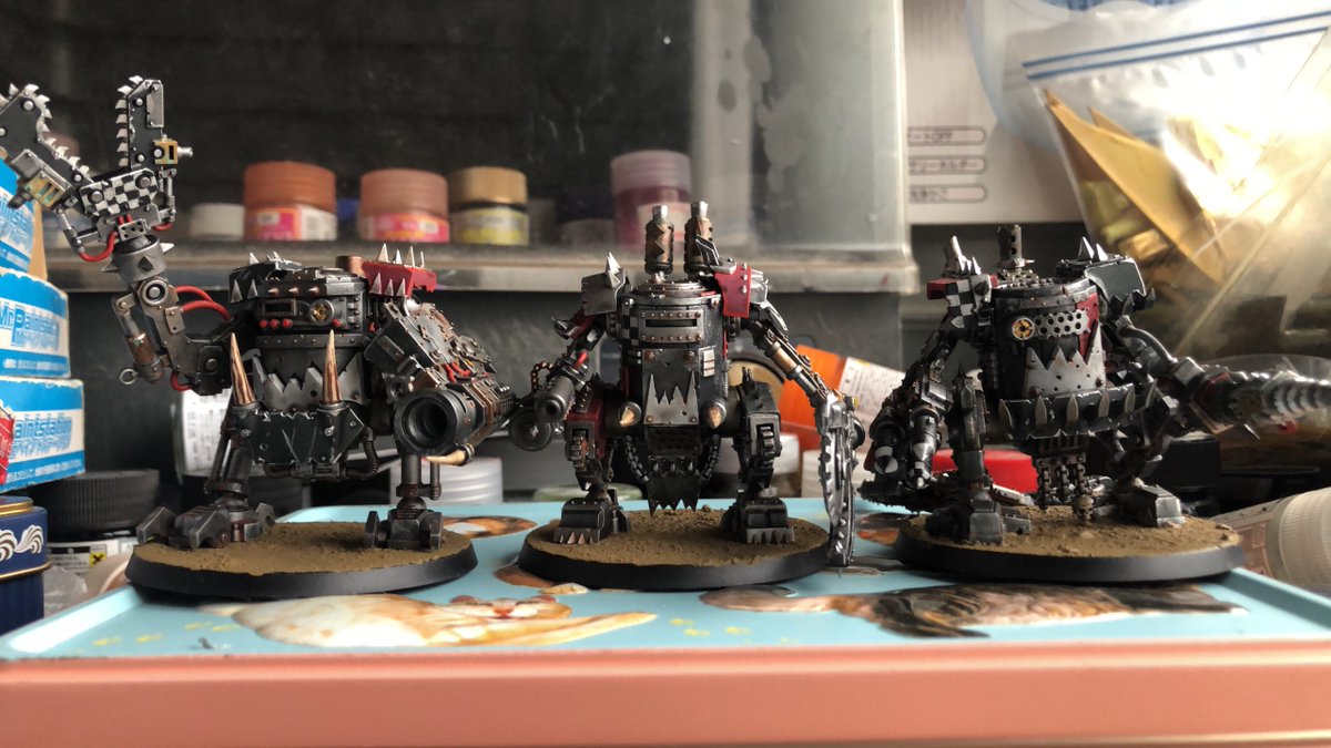 kkssrrbb's tweet photo. オルクのキラーカンをパレードレディ!
ストアに持って行ったら撮り直そ
#warhammer40k
#ウォーハンマー初心者
#オルク
#ork https://t.co/JsZpINDmP6