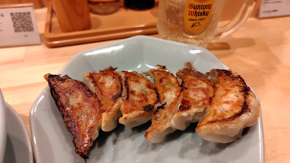 think1979's tweet photo. 宇都宮　東の餃子　醤油ラーメン、ネギ餃子 https://t.co/ZSsmm37Xix