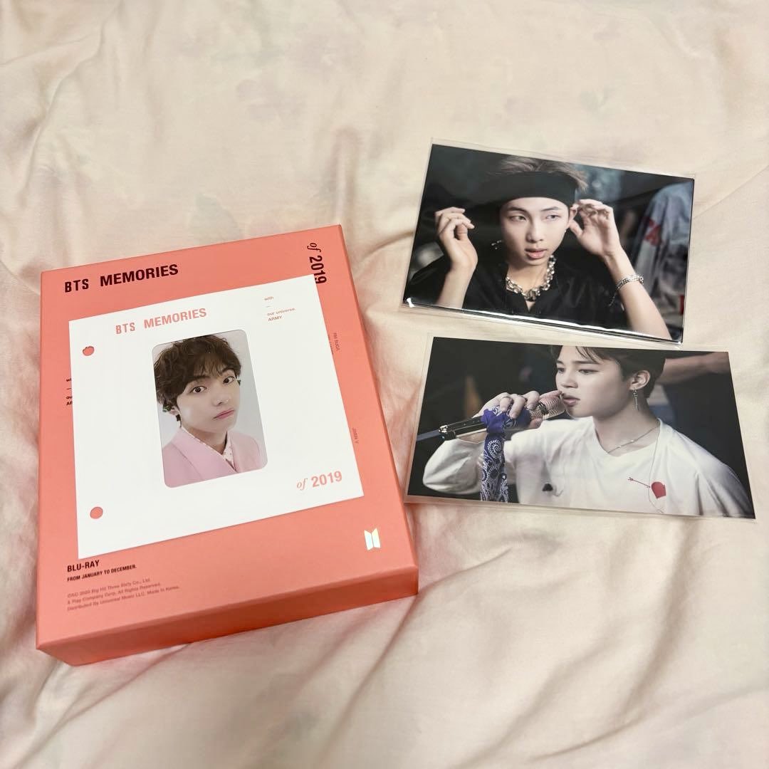 074Ktp's tweet photo. ❥  ดีล ญี่ปุ่น 🇯🇵 

🎀 ꒰ อัลบั้ม + การ์ดแทฮยอง blu-ray 2019 ꒱ 🤍

950฿ 🤍🛩️ 

ชำระสองรอบนะคะ⭐️
#ตลาดนัดบังทัน #การ์ดบังทัน #การ์ดแทฮยอง https://t.co/LMluqZuE1E