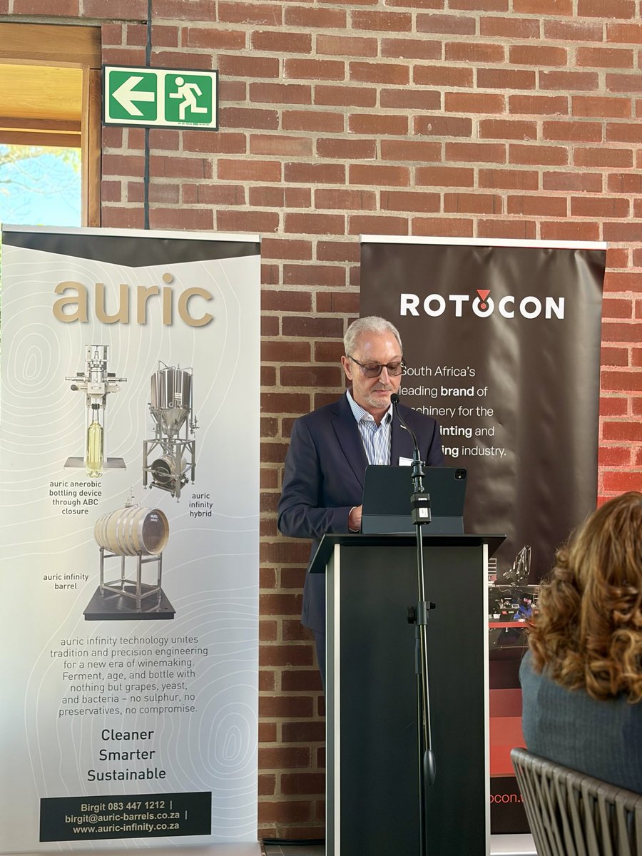 WineLandSA's tweet photo. A big thank you to our main sponsor. 🙌 Michael Aengenvoort, CEO of @ROTOCON_, shares why supporting the next generation of wine industry talent is more important than ever.
#30Under30 #WineLandMedia #ForTheLoveOfAgriculture #BringingPeopleTogether #AuricBarrels https://t.co/rpPot6aHEm