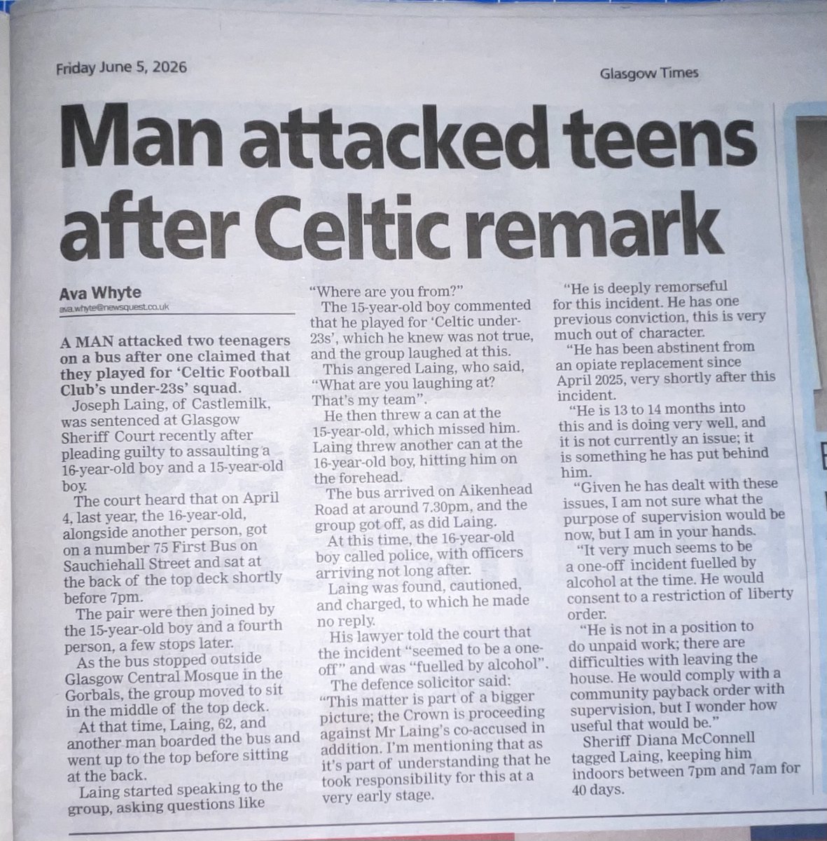 GrandmasterSuck's tweet photo. Celtic fan attacks Celtic fans for Celtic remark https://t.co/JsIXxZYk70 https://t.co/fWsh65ZkJy