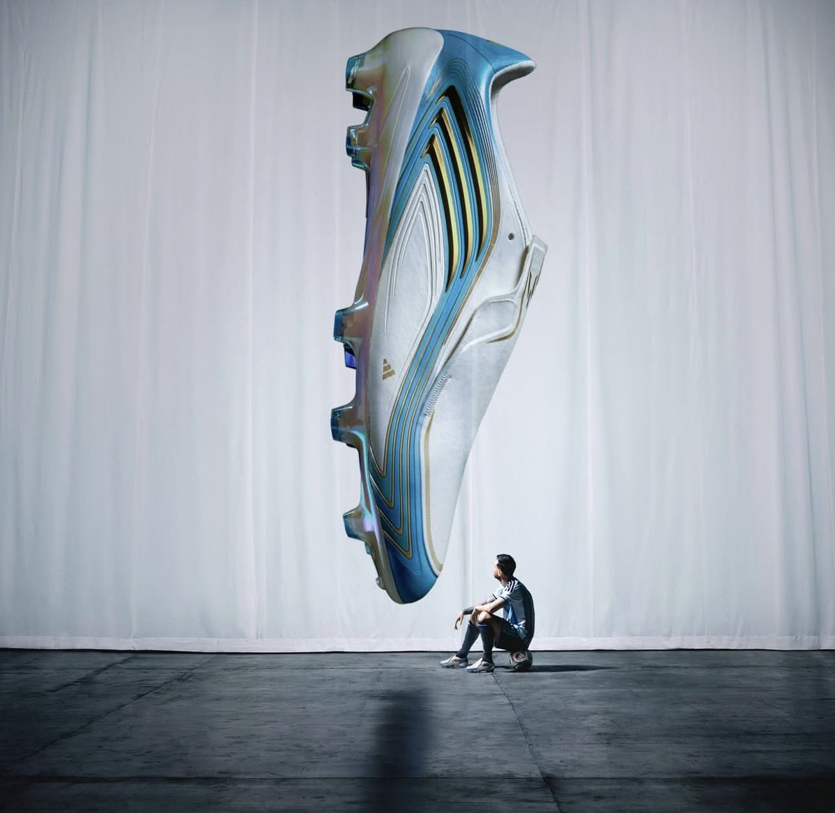 TouchlineX's tweet photo. 🚨 𝗡𝗘𝗪: Lionel Messi together with Adidas have released the 2026 World Cup boots! 

“20 years after the first dance, a sixth World Cup. Introducing the Leo Messi Último Tango Collection! 🩵” https://t.co/24tbZ43B8y