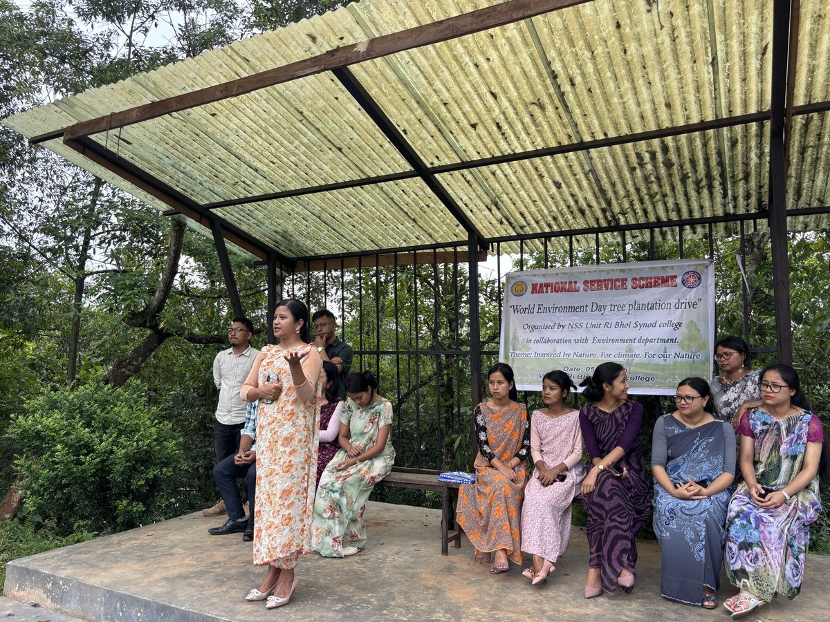 NssRBSC's tweet photo. The NSS unit of Ri bhoi synod college in collaboration with the environment department has successfully organised the tree plantation program as part of the World Environment Day Celebration 2026.
@_NSSIndia @CellNehu @nss_rdguwahati https://t.co/rDpMbXjZ20