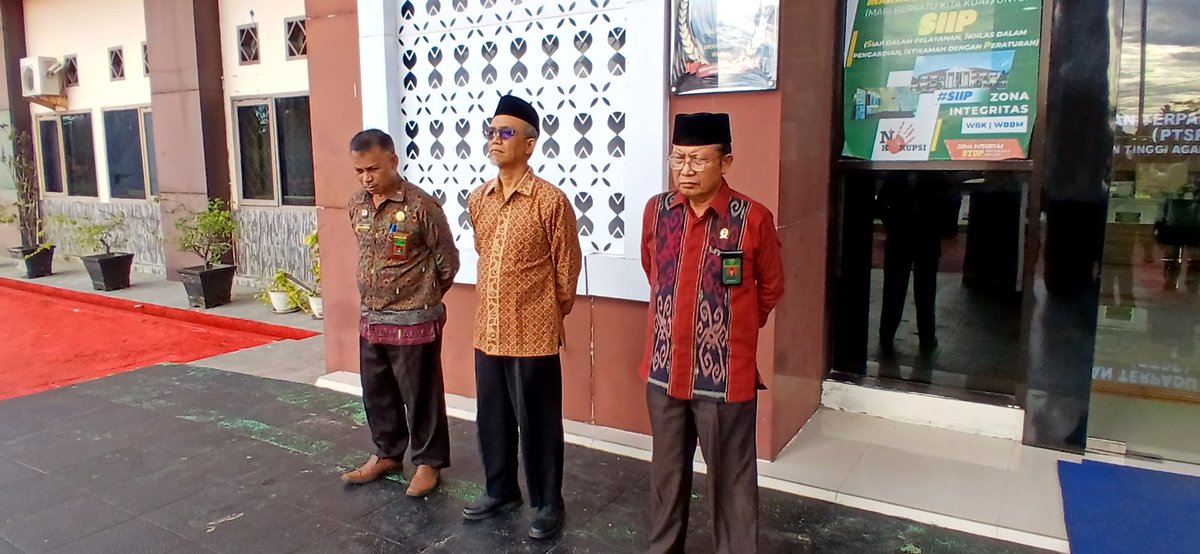 PTA_MU's tweet photo. SOFIFI - Dalam rangka menutup akhir pekan, PTA Maluku Utara melaksanakan kegiatan Apel Jumat Sore, Jumat, 5 Juni 2026.

Apel Sore ini dipimpin Sekretaris PTA Maluku Utara Ismail Difinubun, https://t.co/enkD6lnKXK, M.H bertindak sebagai Pembina Apel.

@Humas_MA 
@DitjenBadilag https://t.co/gTuU3TfCTl