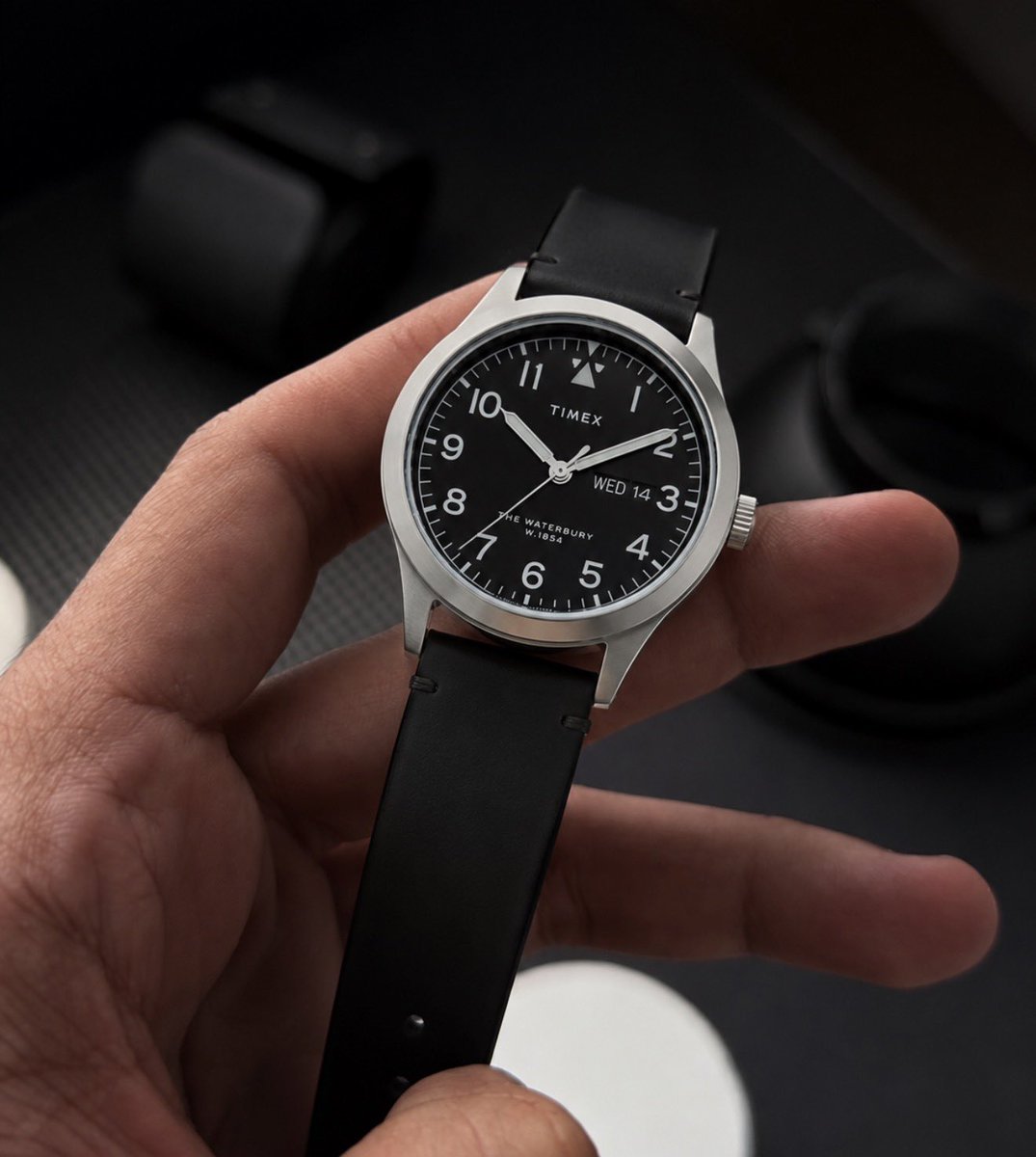 iu_7b's tweet photo. Timex Waterbury.. الساعة اللي بتجبر الكل يسألك من وين؟ https://t.co/0bUMLjBi1A