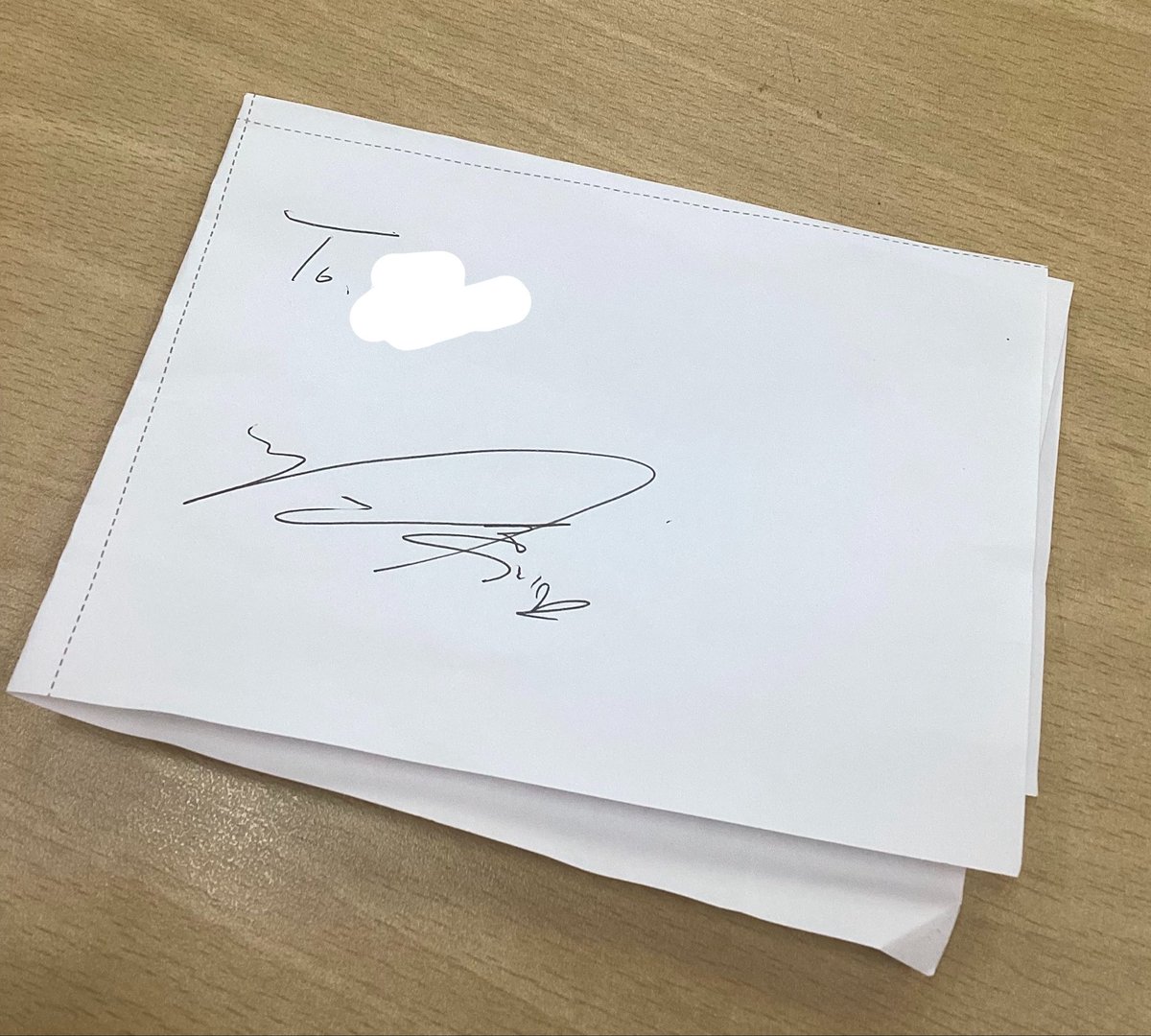 boribori_1122's tweet photo. 지훈이 휴가 나왔나봐요… 친구가 있다고 알려줘서 급하게 노트 찍고서 야자 도중에 달려나갔는데 억만추 성공했어요…. https://t.co/XIOdPmdKc1
