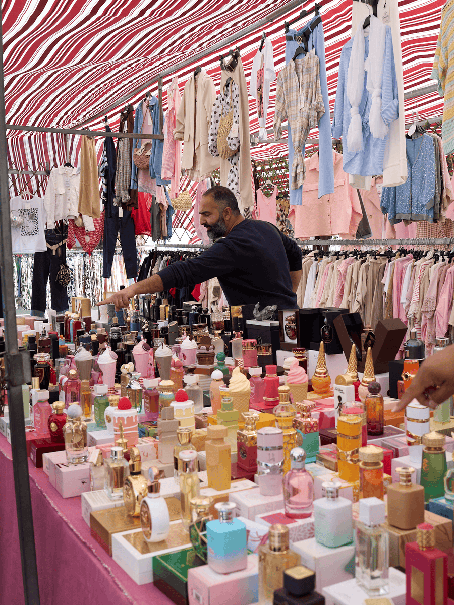 MercatsTGN's tweet photo. BONAVISTA | 🌸 Una flor per a algú especial? O una colònia per fer un regal únic? 🎁

Això i molt més us espera cada diumenge al Mercadet de Bonavista! 🛍️✨

Veniu a gaudir d’un espai ple de productes frescos, originals i de proximitat

@MercatsTGN https://t.co/B9DyNHo7kr