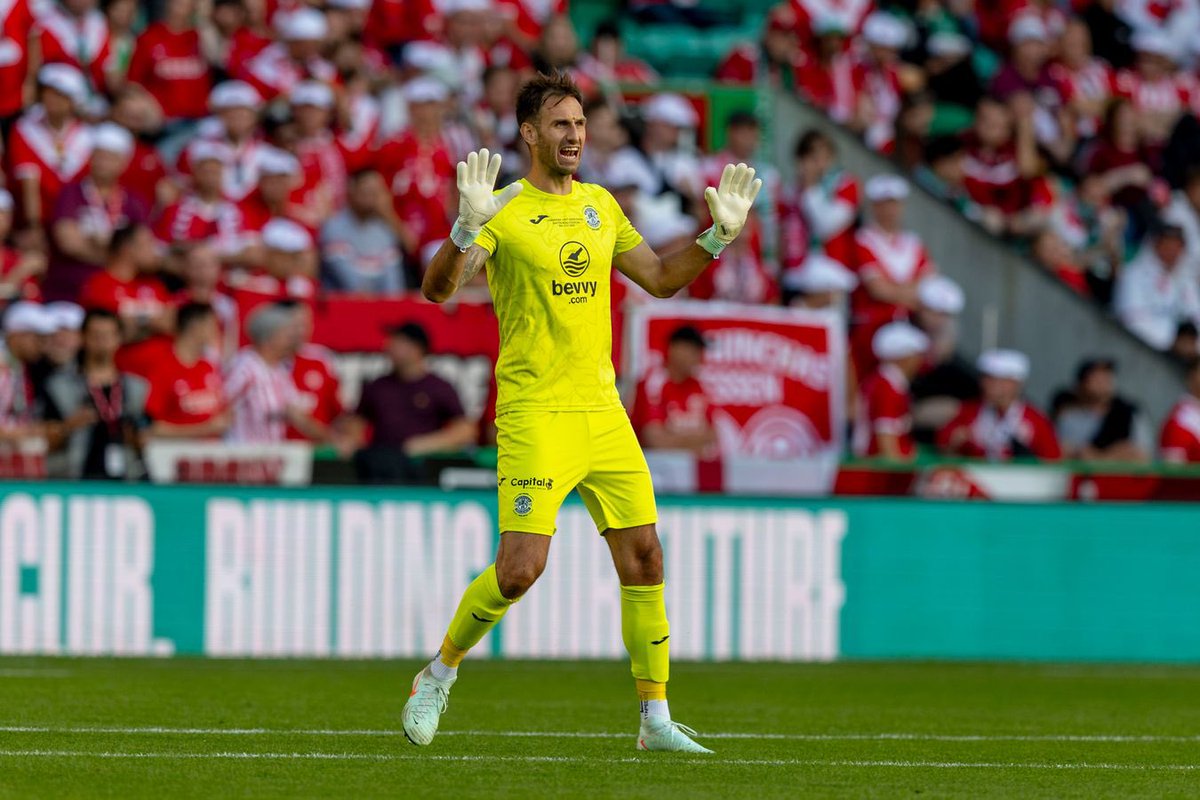 LeithLights's tweet photo. 🗓️🇦🇹 On this day last year Hibs signed Austrian goalkeeper Raphael Sallinger from TSV Hartberg. https://t.co/uAIGfOOJSh