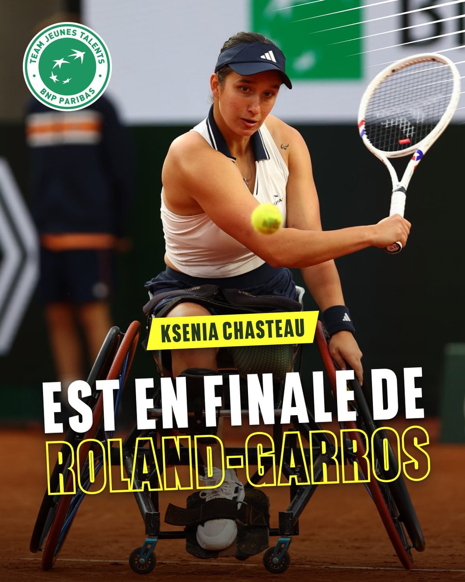 WeAreTennisFR's tweet photo. ELLE L’A FAIT !!! 😍
Ksenia Chasteau de la Team BNP Paribas Jeunes Talents se qualifie pour la finale de Roland-Garros en éliminant la tête de série n°2.
Première finale simple en Grand-Chelem et on espère que ce sera le premier titre 🤩
Bravo Ksenia !

#TeamJeunesTalents https://t.co/zoZxPYL1yl