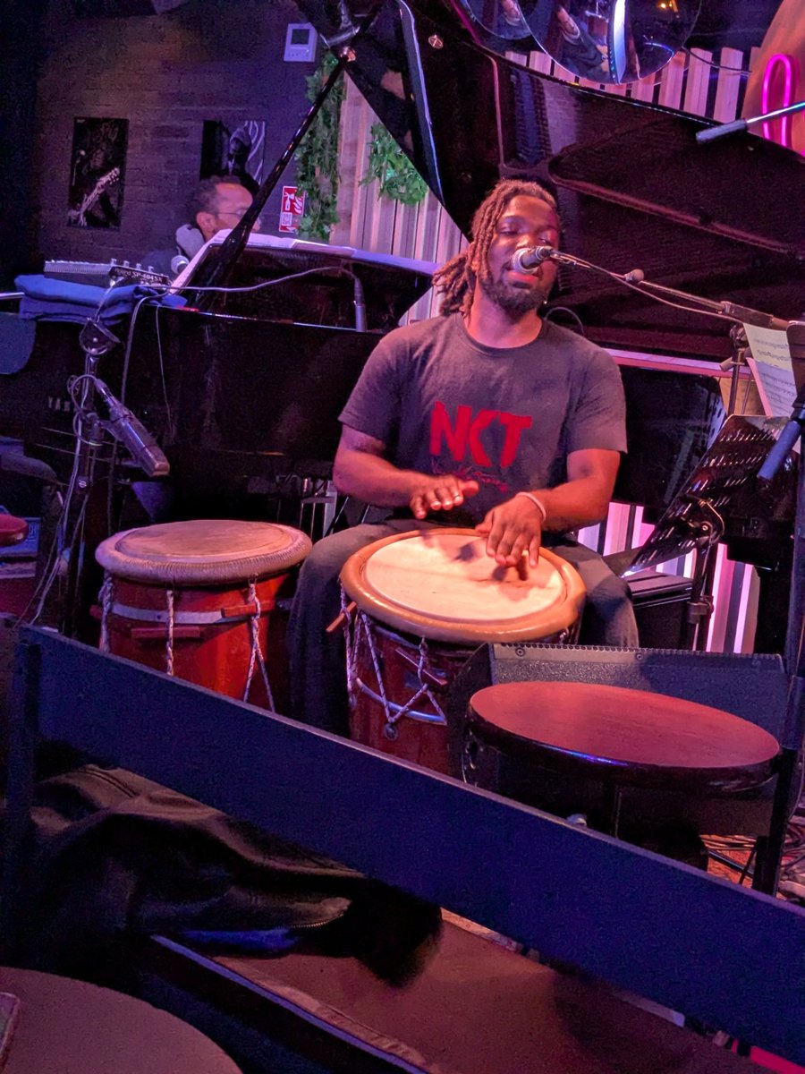 jnr_neu's tweet photo. @sonnytroupe @lebaisersale "Parcours" de Sonny Troupé. Le Baiser Salé, Paris, 04/06/2026.
Avec Jonathan Jurion, Raphaël Philibert, Mike Armoogum, Andy Berald
Fantastique concert! 
@sonnytroupe @lebaisersale
3/3 https://t.co/QI3oQSSfZY